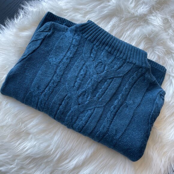 Size XS Turtleneck Wool Butterfly Blue Sweater Price Firm  In excellent Pre-owne - Picture 5 of 8